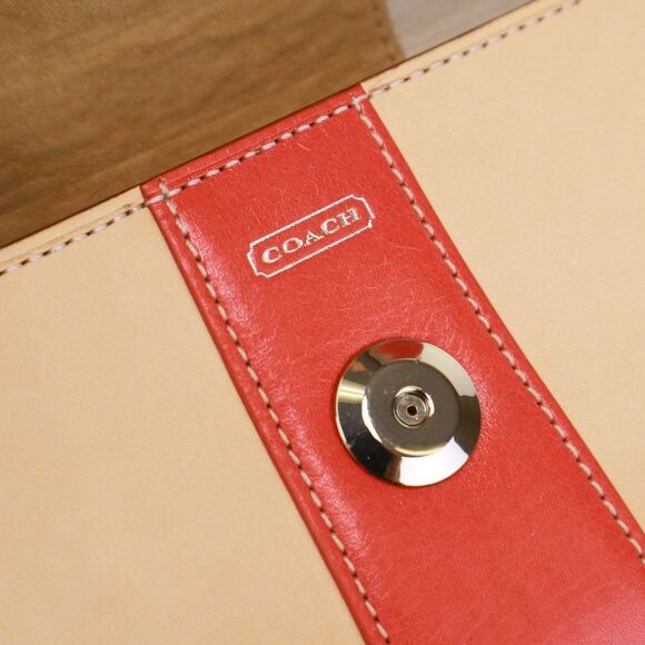 NEW Coach Italian Leather Buckle Oversize Clutch Flap Vachetta Pink $295+ - Picture 7 of 8